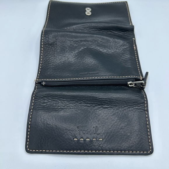 Fossil black leather folding wallet - Picture 3 of 3
